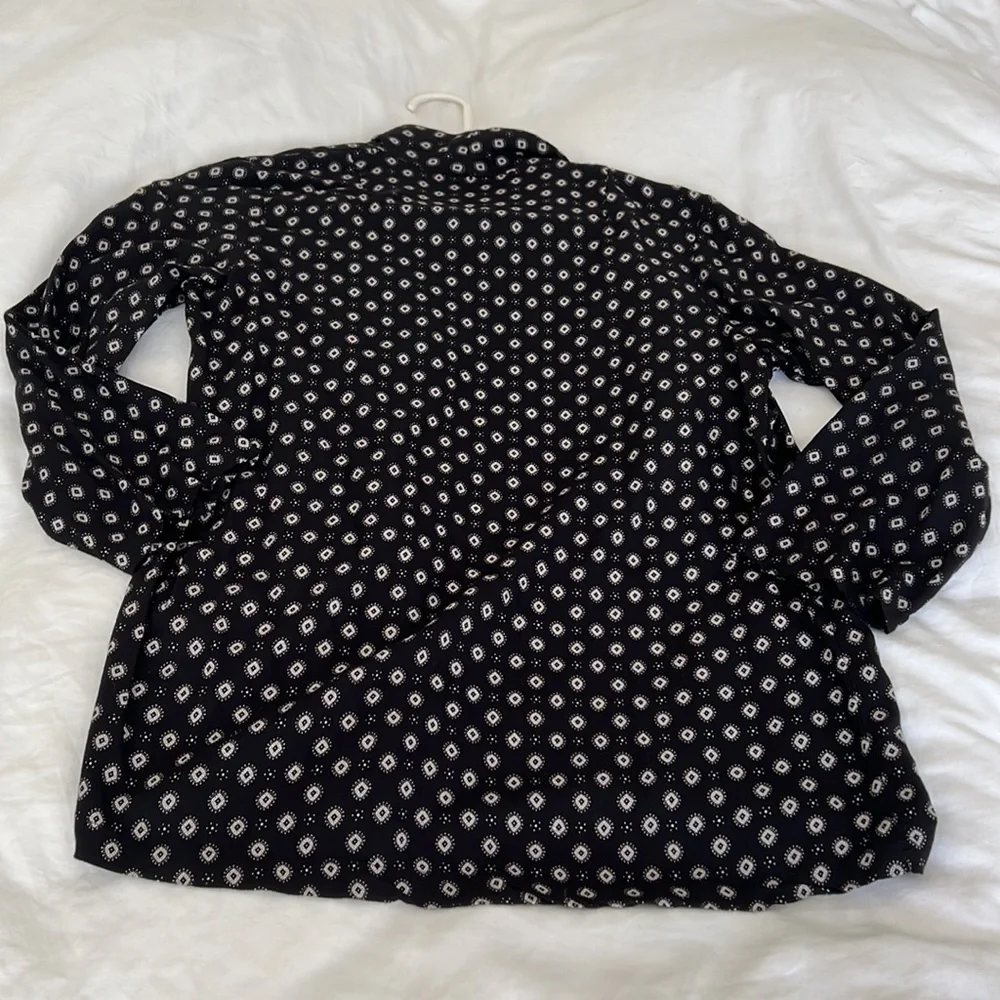 Light weight jacket - Picture 3 of 3